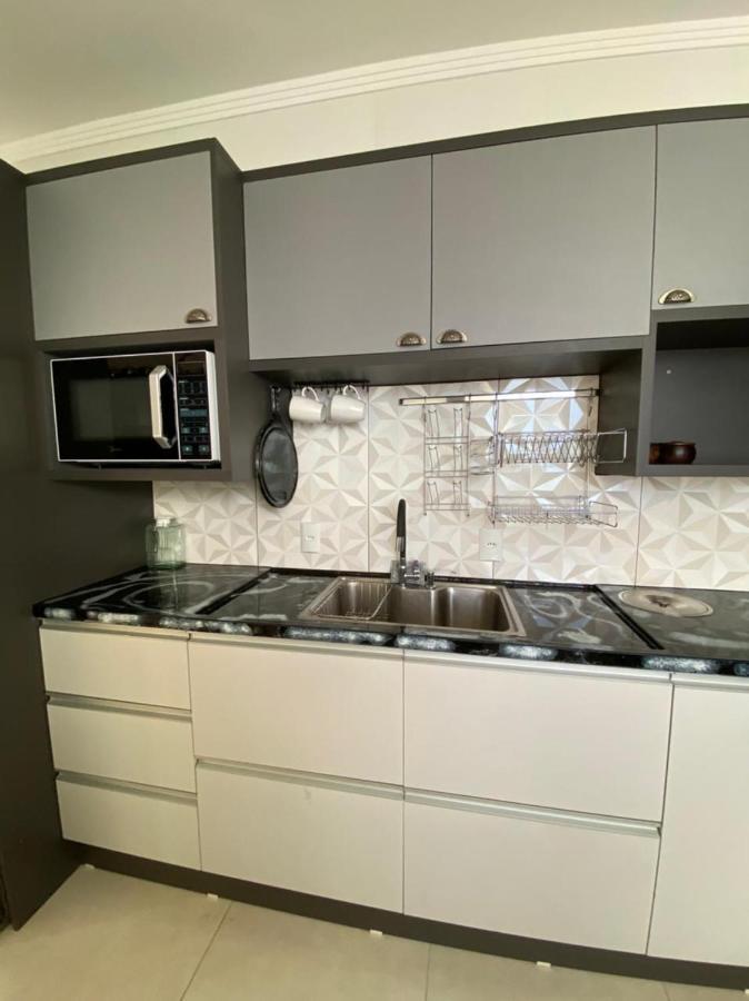 Apartamento térreo com jardim gourmet Piçarras Exterior foto